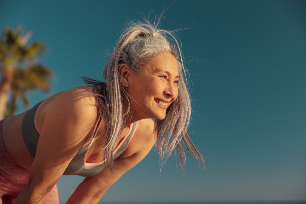 Was der Sommer ab 40 mit deiner Haut macht (und warum SPF nicht ausreicht)